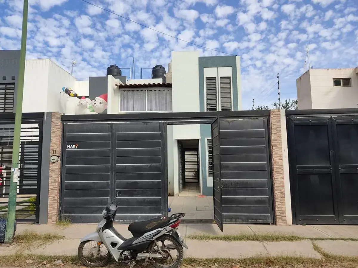 Casa en venta en Valle la Grana, Autlán de Navarro — foto 1 de 12