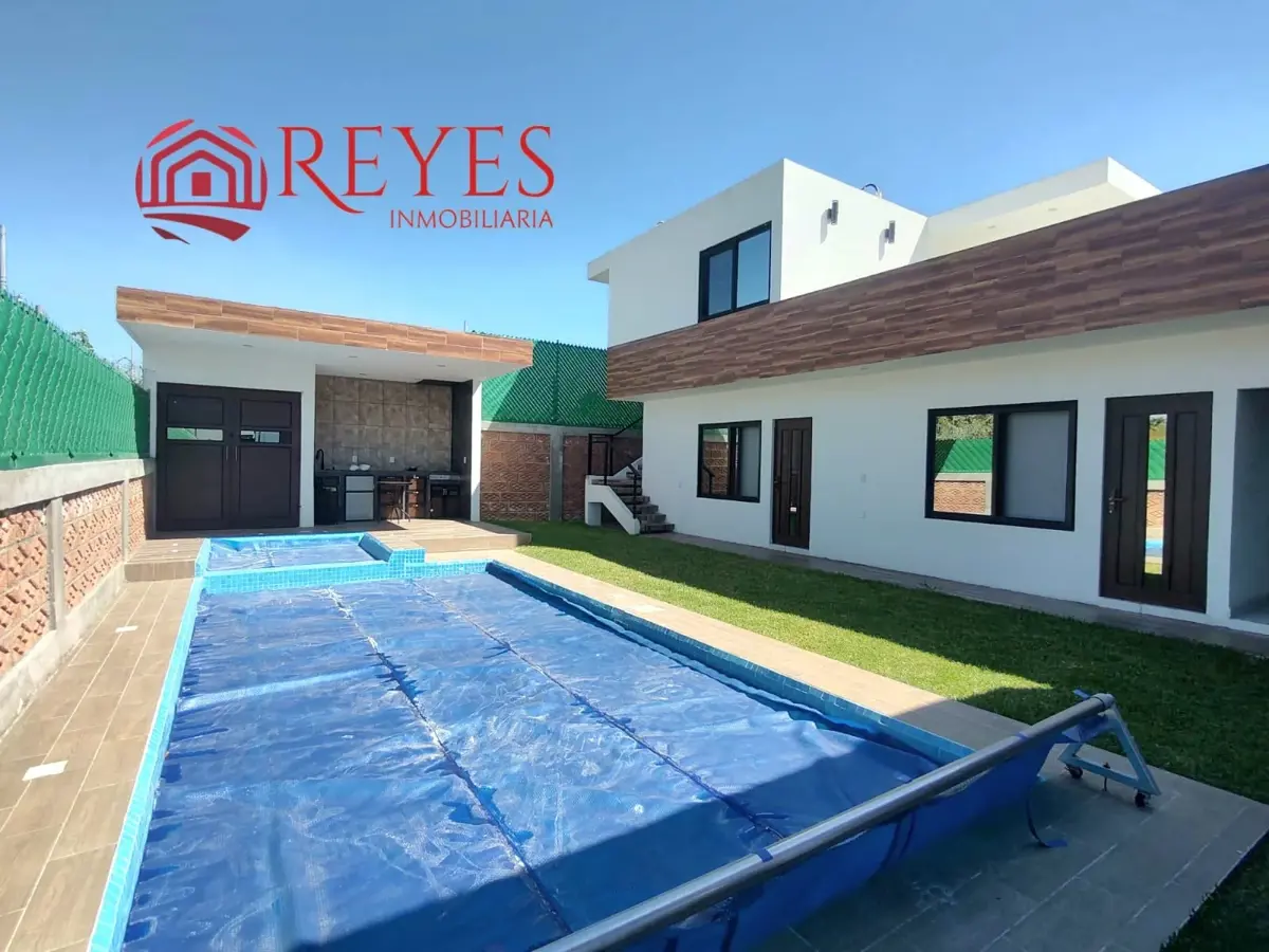 Casa en venta en Lomas de Cocoyoc, Atlatlahucan — foto 1 de 15