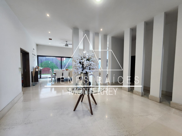 Casa en venta en Sierra Alta, Monterrey — foto 2 de 18