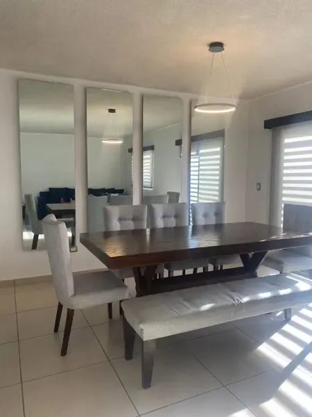 Casa en venta en Jardines Coloniales, Saltillo — foto 2 de 10