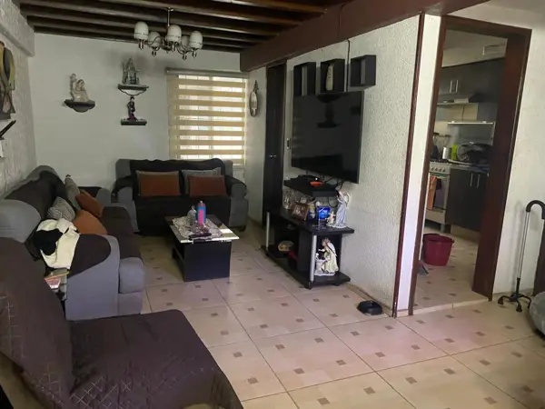 VENDO  DEPARTAMENTO  DUPLEX EN CALZ. DE TENORIOS