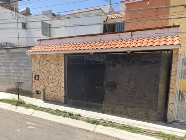 Casa en venta en Los Candiles, Corregidora — foto 2 de 6