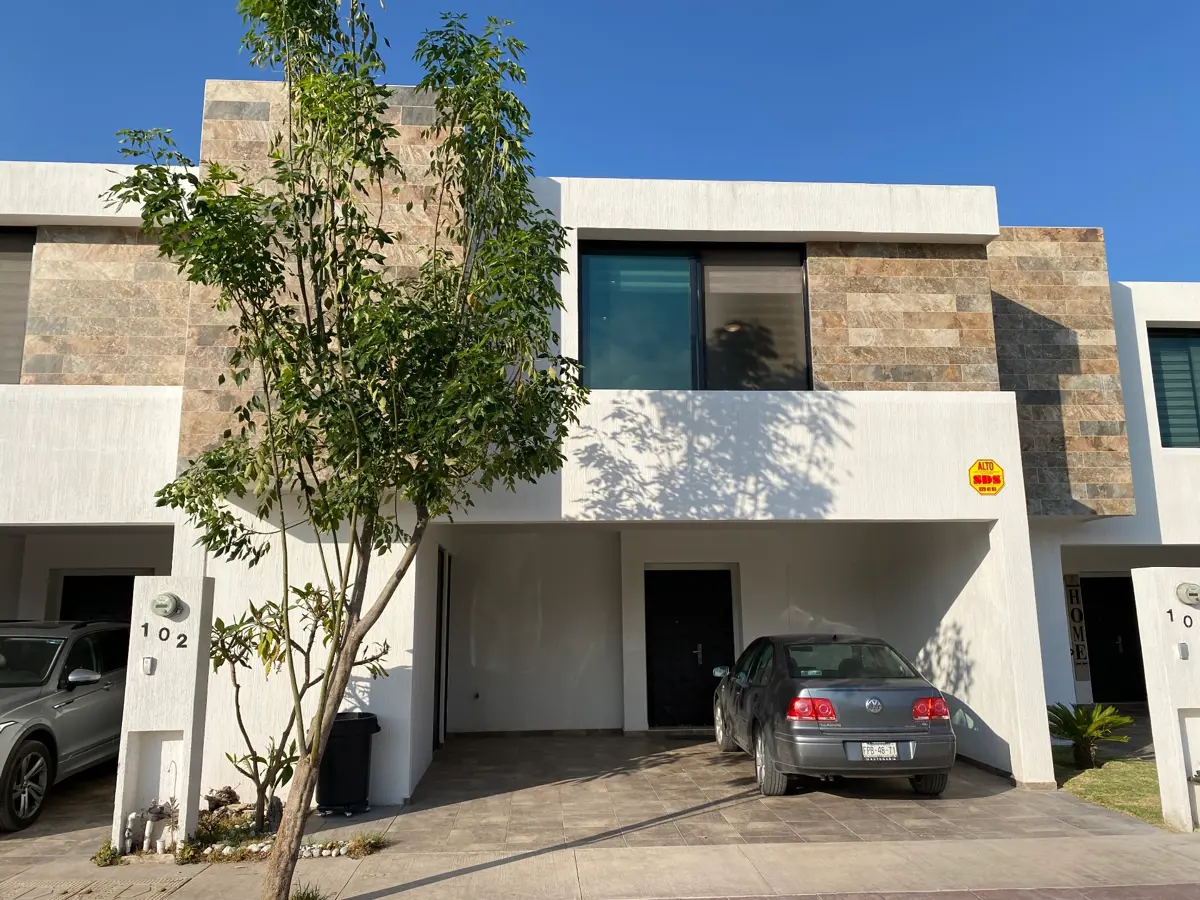 Casa en venta en Catara Residencial, Villa de Pozos — foto 1 de 34