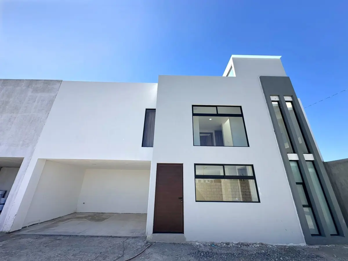 Casa en venta en San Bernardino Tlaxcalancingo, San Andrés Cholula — foto 1 de 34
