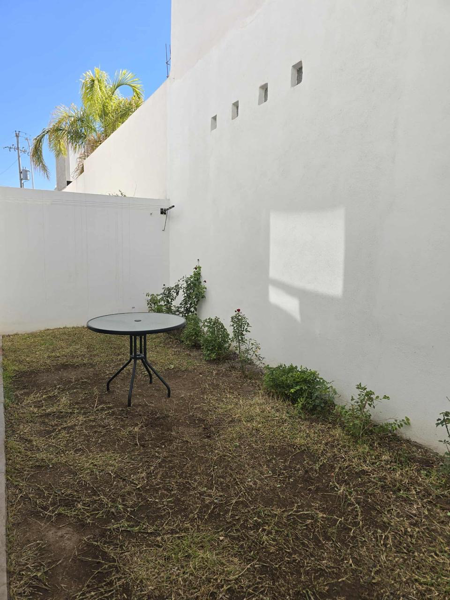 Casa en renta en Puerta del Rey, Saltillo — foto 3 de 26