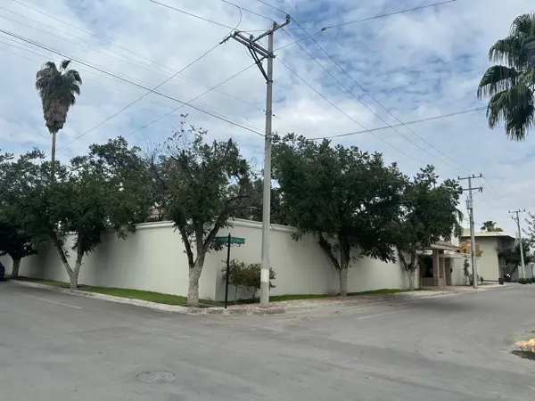 Casa en venta en Residencial las Isabeles, Torreón — foto 2 de 34