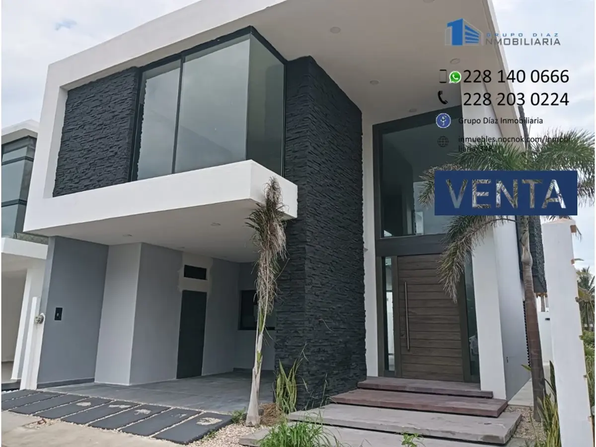 Casa en venta en Lomas de la Rioja, Alvarado — foto 1 de 15