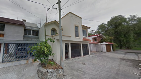 Casa en venta en Las Plazas, Irapuato — foto 2 de 10
