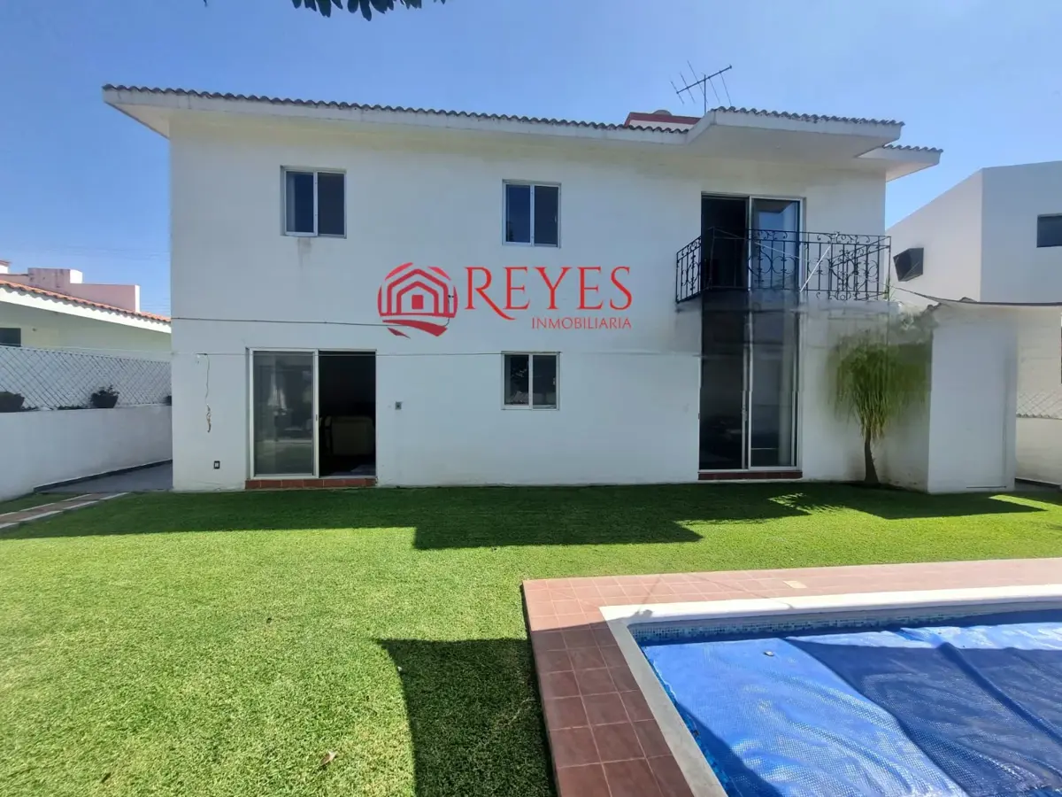 Casa en renta en Lomas de Cocoyoc, Atlatlahucan — foto 1 de 15