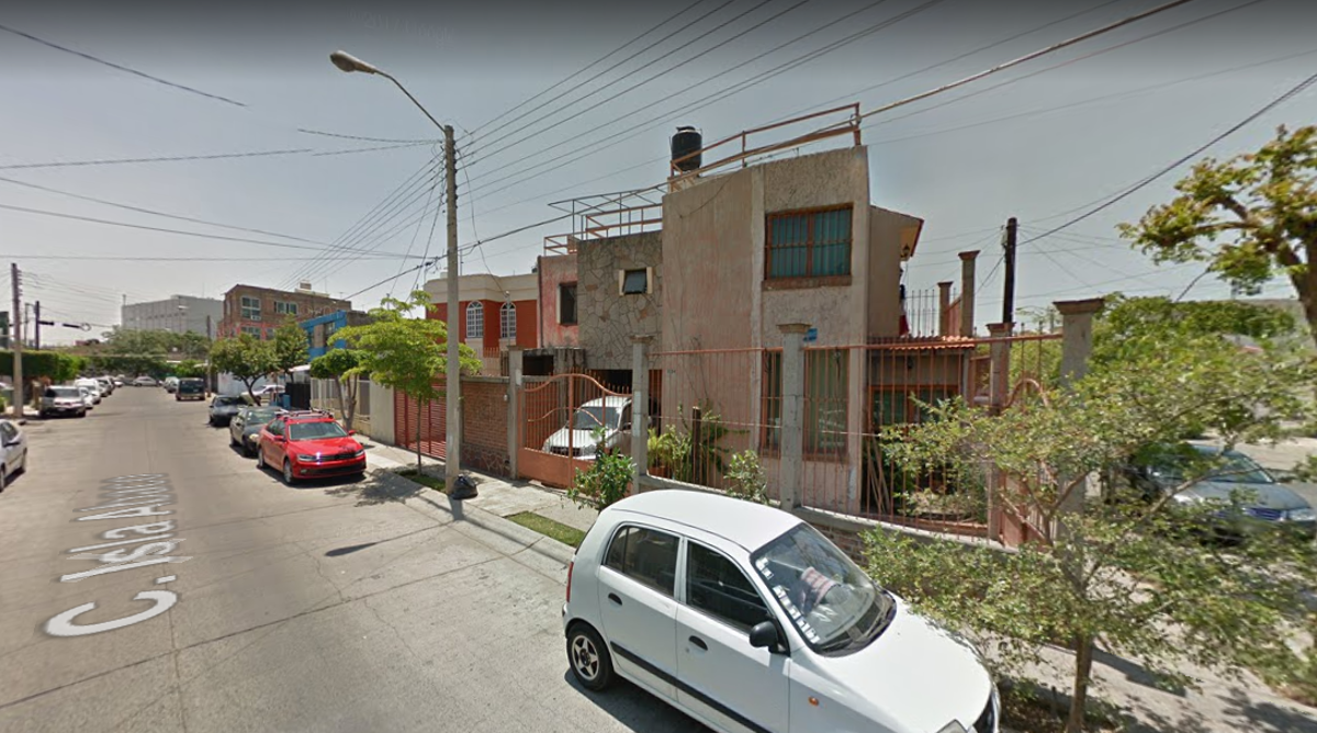 Casa en venta en Jardines de San Jose, Guadalajara — foto 1 de 10