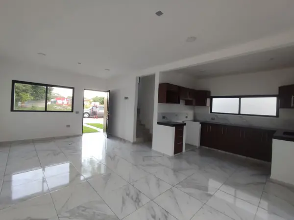Casa en venta en La Lima, Centro — foto 2 de 20
