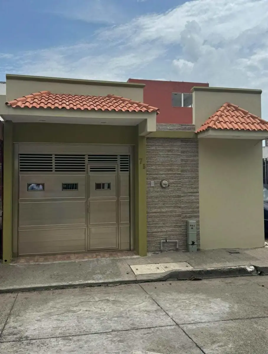 Casa en venta en Puente Moreno, Medellín de Bravo — foto 1 de 10