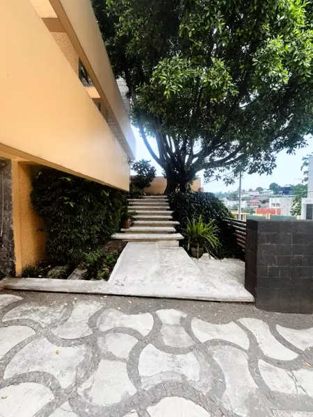 Casa en venta en Lomas de Tecamachalco, Naucalpan de Juárez — foto 3 de 36