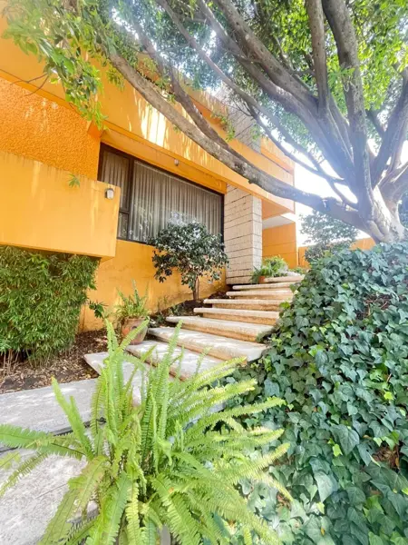 Casa en venta en Lomas de Tecamachalco, Naucalpan de Juárez — foto 2 de 36