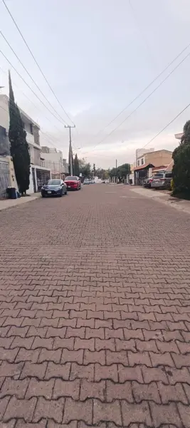 Casa en venta en Cerro Del Tesoro, San Pedro Tlaquepaque — foto 3 de 36
