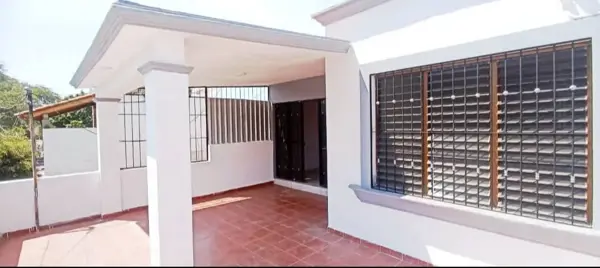 Casa en venta en Loma Bonita, Villa de Álvarez — foto 3 de 20