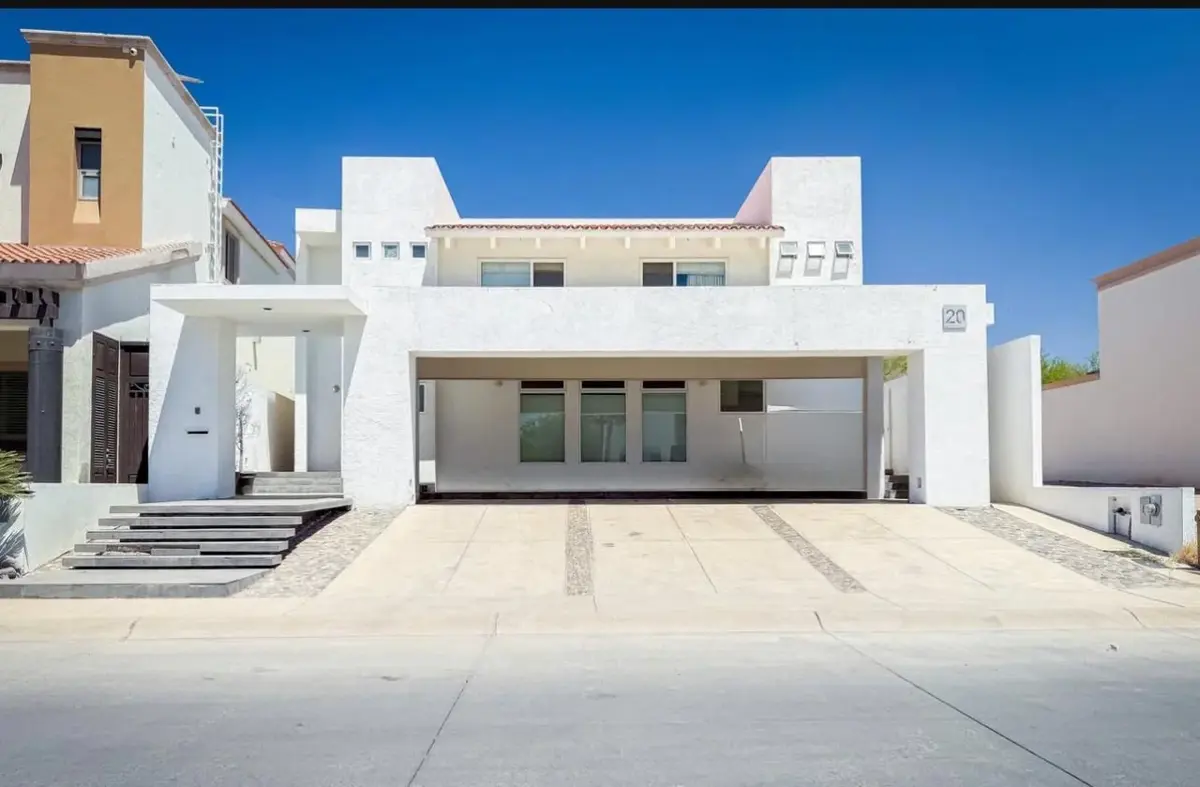 Casa en venta en Los Lagos, Hermosillo — foto 1 de 12