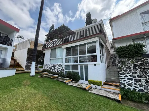 Casa en venta en Lomas de Cortes, Cuernavaca — foto 2 de 15