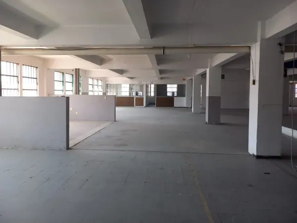 RENTA LOCAL EN EL CENTRO, EN 2° PISO