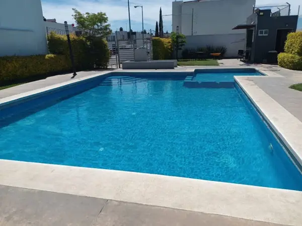 Casa en venta en La Moraleja, Zapopan — foto 2 de 8