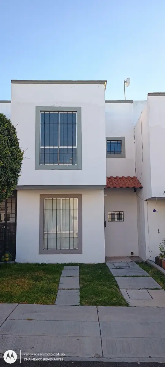 Casa en venta en Haciendas del Bosque, Corregidora — foto 1 de 12
