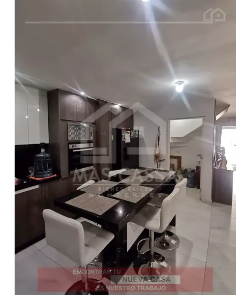Casa en renta en Brianzzas Residencial, General Escobedo — foto 3 de 10