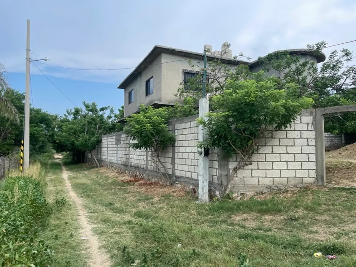 Casa en venta en Ensenada la Ventosa, Salina Cruz — foto 1 de 23
