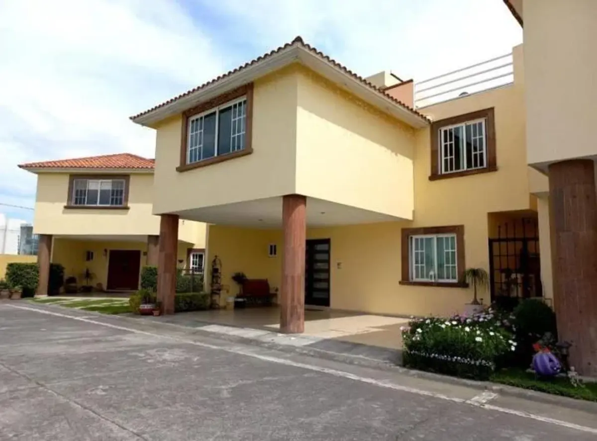 Casa en venta en Residencial La Providencia, Metepec — foto 1 de 18