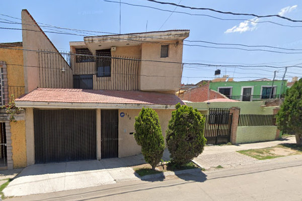 ¡Tu Home Office Soñado! Casa con Estudio y Mucha Luz Natural en Lagos de Moreno ¡Tu Home Office Soñado! Casa con Estudio y Mucha Luz Natural en Lagos de Moreno