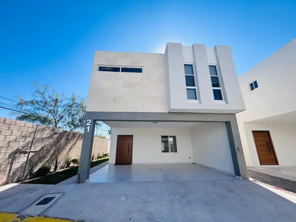 Casa en venta en Los Cedros Residencial, Saltillo — foto 2 de 14