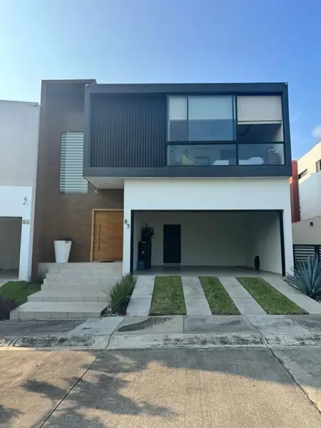 SE RENTA CASA AMUEBLADA EN PUNTA TIBURON MARINA & GOLF