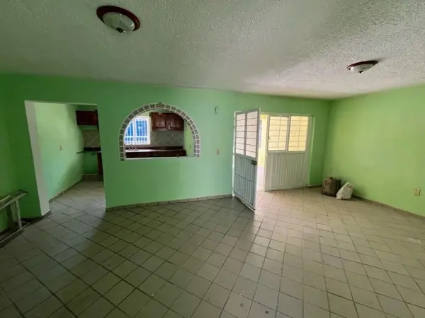 Casa en venta en Arenales Tapatios, Zapopan — foto 2 de 9