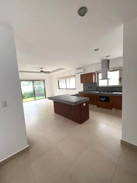 Casa en venta en Residencial Cumbres, Benito Juárez — foto 3 de 25