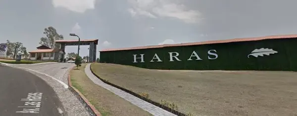 SE VENDE TERRENO EN HARAS