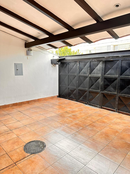 Casa en venta en Italia Providencia, Guadalajara — foto 3 de 30