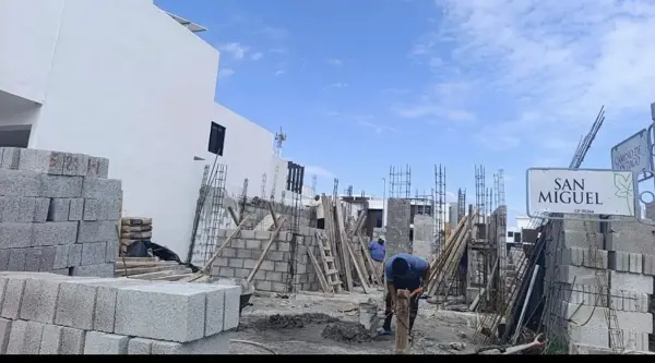 Casa en venta en Lomas de la Rioja, Alvarado — foto 2 de 11