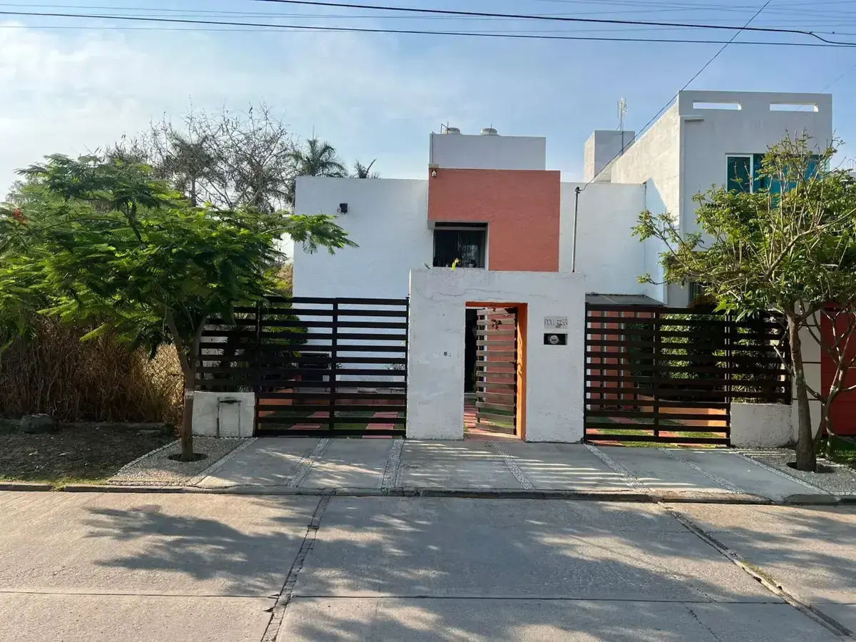 Casa en venta en Las Fincas, Jiutepec — foto 1 de 17