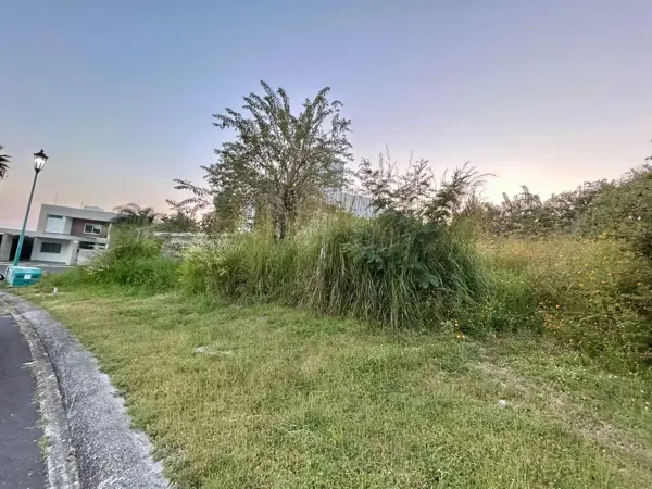 Terreno en venta en Lomas de Cocoyoc, Atlatlahucan — foto 2 de 7