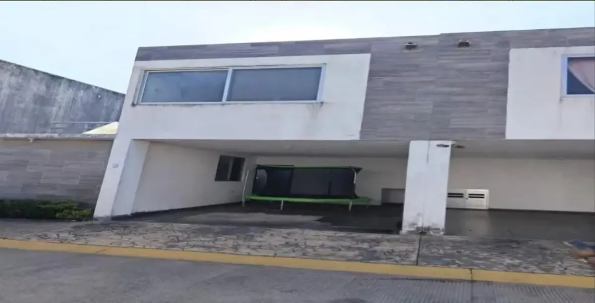Casa en venta en Pensiones Del Estado, Coatzacoalcos — foto 1 de 15