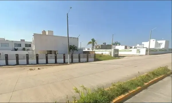 Casa en venta en Pensiones Del Estado, Coatzacoalcos — foto 3 de 15