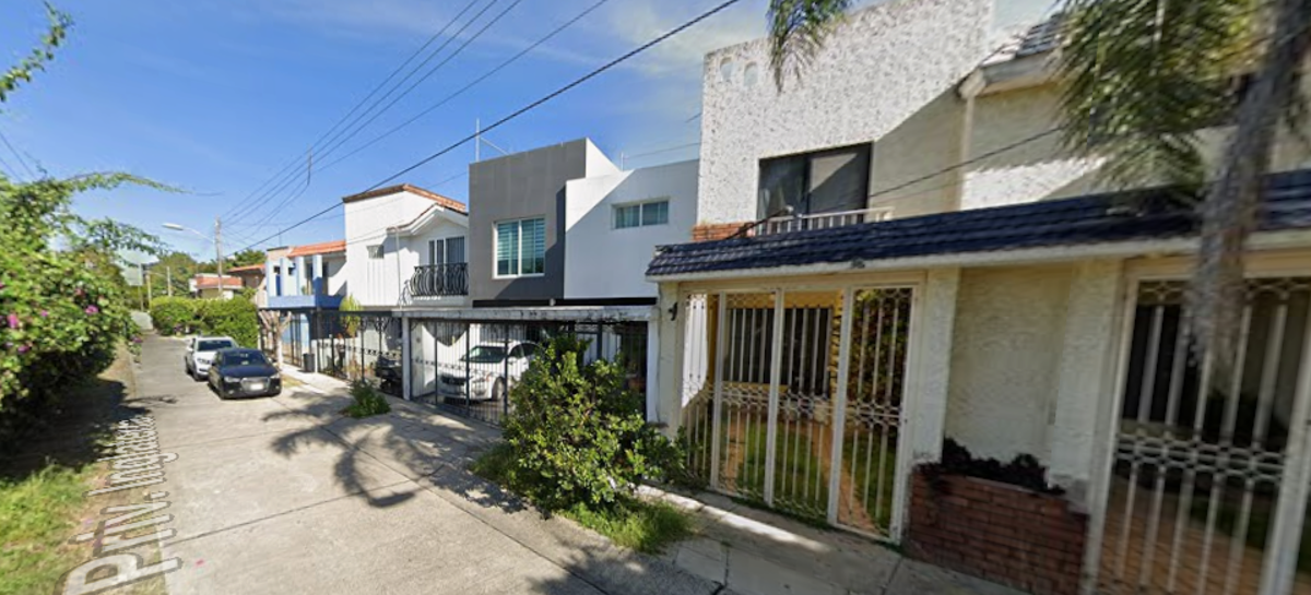 Casa en venta en Vigusa, Zapopan — foto 1 de 10