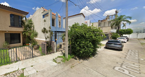 Casa en venta en Vigusa, Zapopan — foto 2 de 10