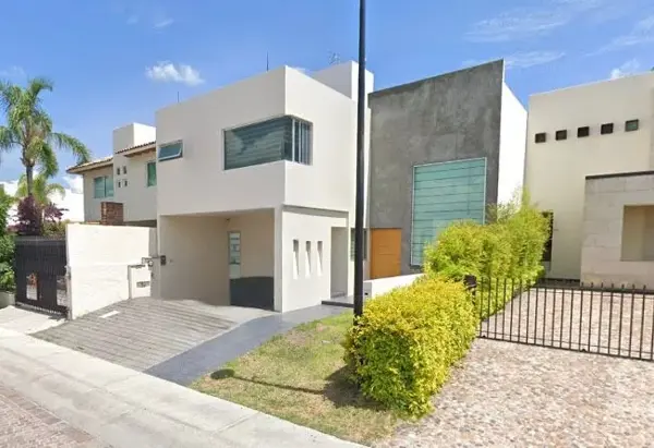 Diseño y Conexión: Tu Nuevo Hogar en la Zona Más Trendy de Juriquilla