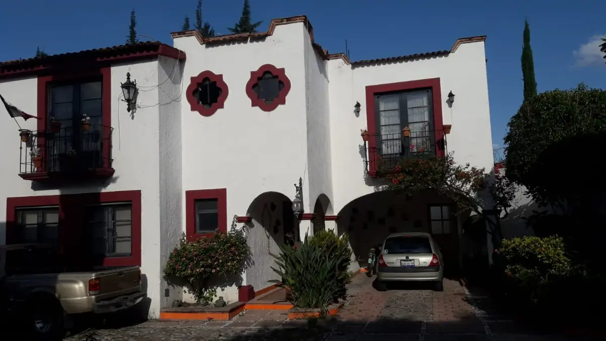 Casa en venta en El Pueblito Centro, Corregidora — foto 1 de 9