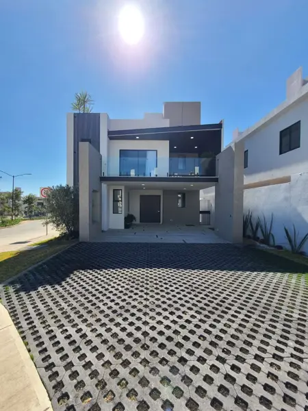 Casa en venta en Altara 164, Pachuca de Soto — foto 2 de 23
