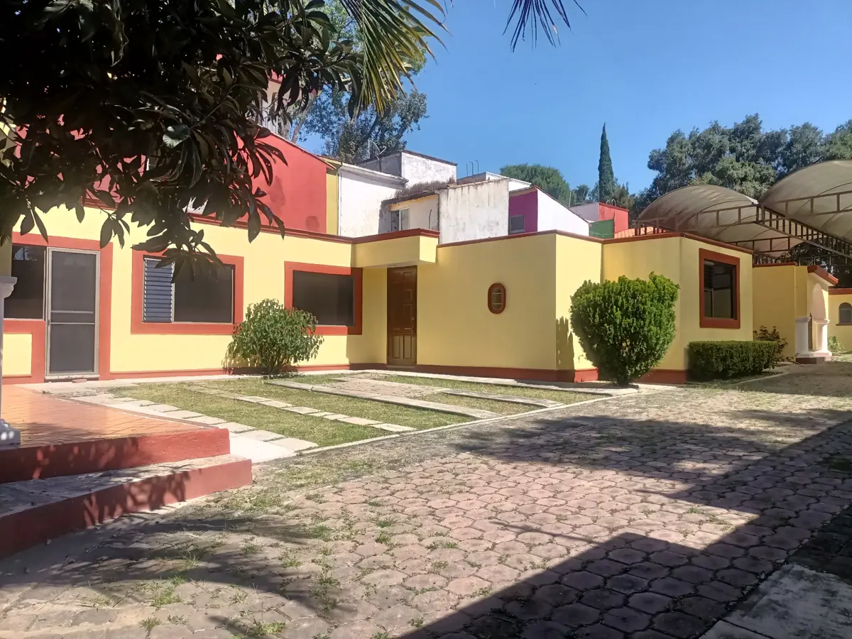 Casa en venta en Universidad, Cuernavaca — foto 1 de 54