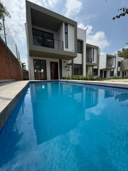 Casa en venta en Lomas de Jiutepec, Jiutepec — foto 2 de 27