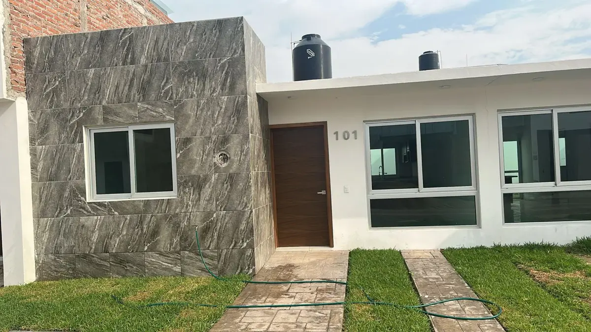 Casa en venta en Jardines Autlan, Autlán de Navarro — foto 1 de 7