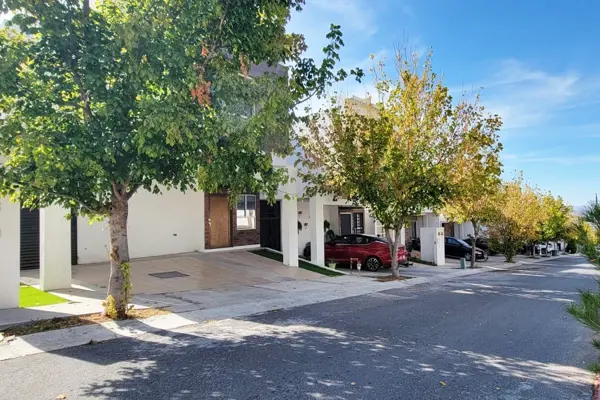 Casa en renta en Monteverde Residencial, Saltillo — foto 2 de 17