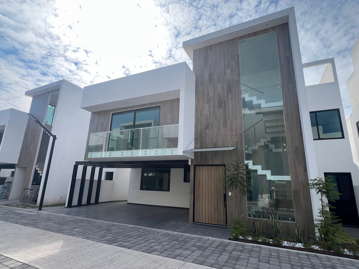 Casa en venta en Metepec Centro, Metepec — foto 1 de 29